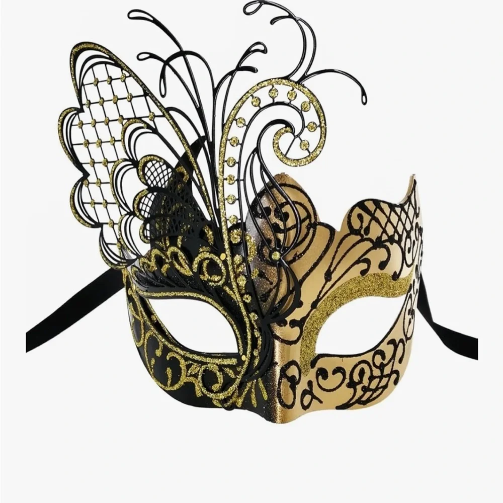 NWT Elegant Black and Gold Masquerade Mask